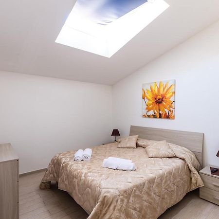 Casa Tredici Apartment Palermo Luaran gambar